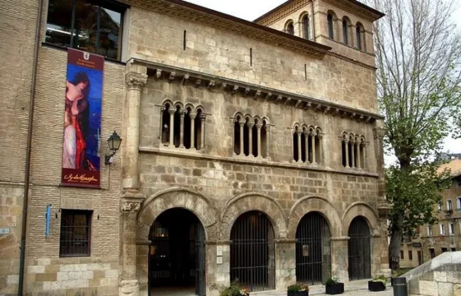 Palacio de los Reyes de Navarra img