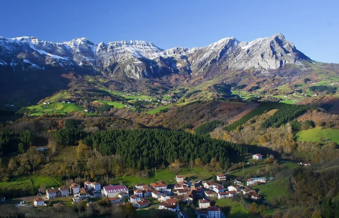 sierra de aralar img